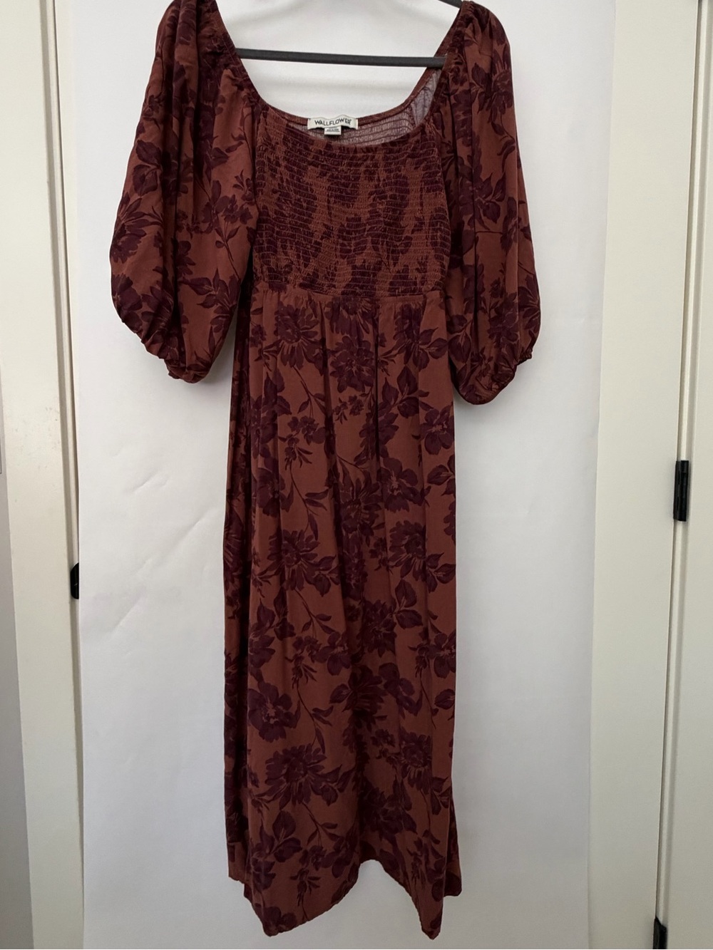 Wildflower Boho Floral Smocked Square Neck Midi Dress - Size Medium